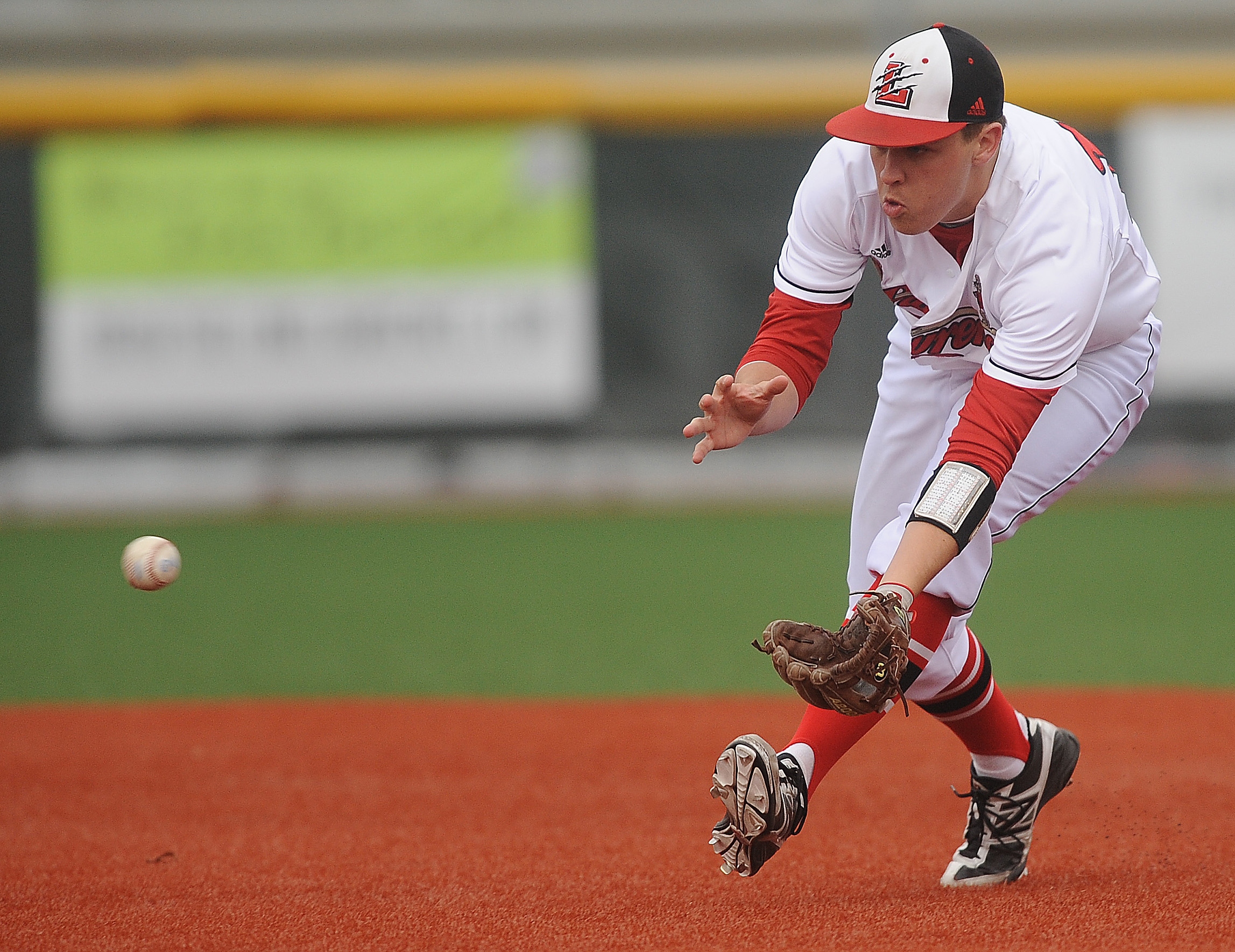 Lions’ bats go cold in loss to SM East News, Sports, Jobs Lawrence